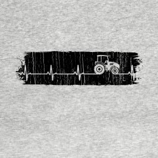 My Heart Beats For Tractor // Black T-Shirt